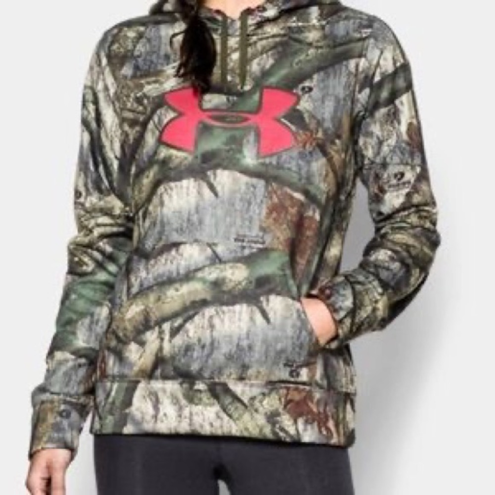 Under Armour Mossy Oak Treestand camo print hoodie with big pink logo size L